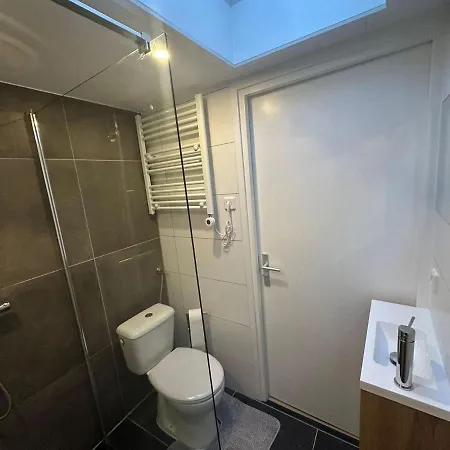 Sun&sea Holidays-qudi's Tiny House Noordwijk