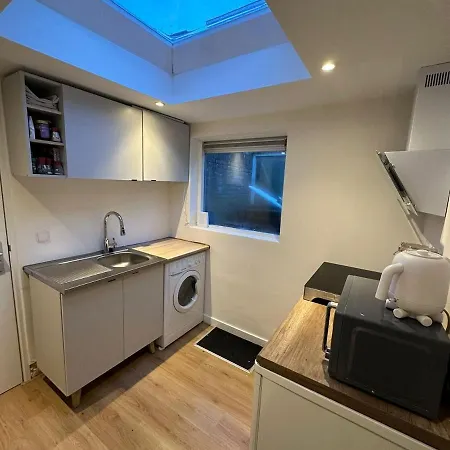 Holiday home Sun&sea Holidays-qudi's Tiny House Noordwijk